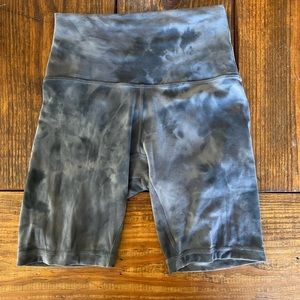 Lululemon biker shorts